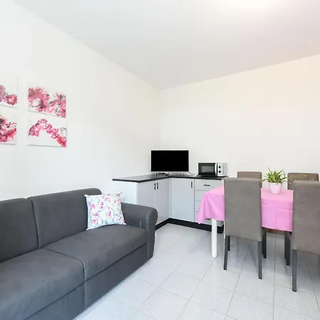 Breeze Διαμέρισμα *